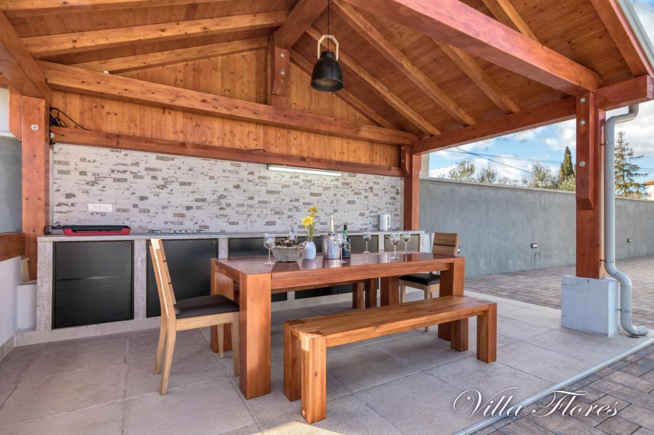 Villa Flores Kavran Экстерьер фото